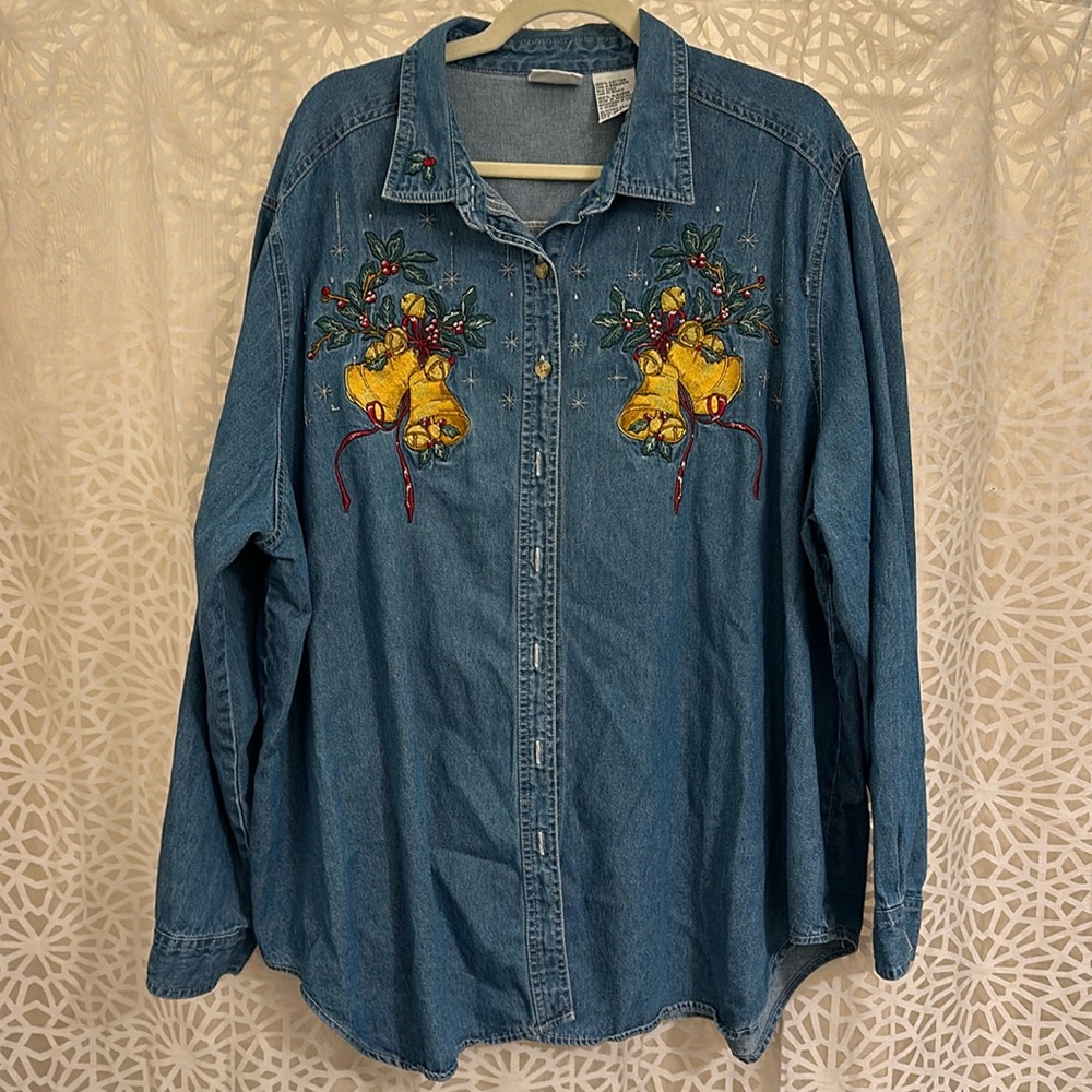 🎄 Vintage Bobbie Brooks 22W 100% Cotton Christmas Embroidered Denim Shirt